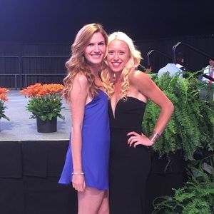 Meet your Posher, Leslie